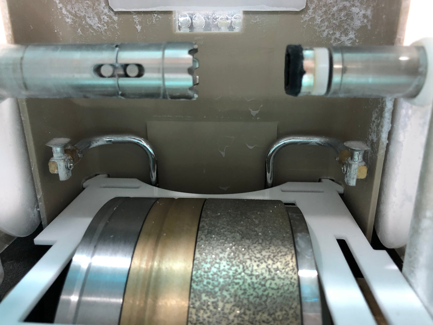 BISELADORA AUTOMÁTICA PROFESIONAL PARA BISEL / MODELO FE600